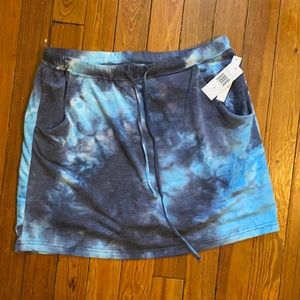 Tie die skirt size small